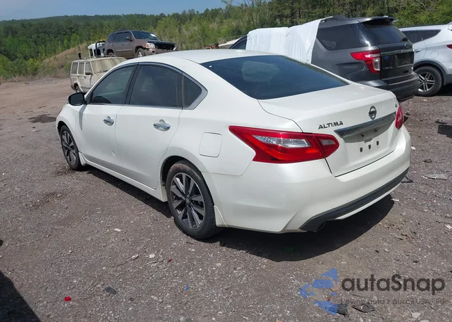 1N4AL3AP9GC136005: 42041717