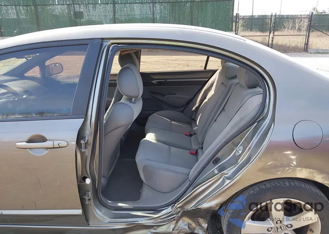 2HGFA16848H301826: 42041729