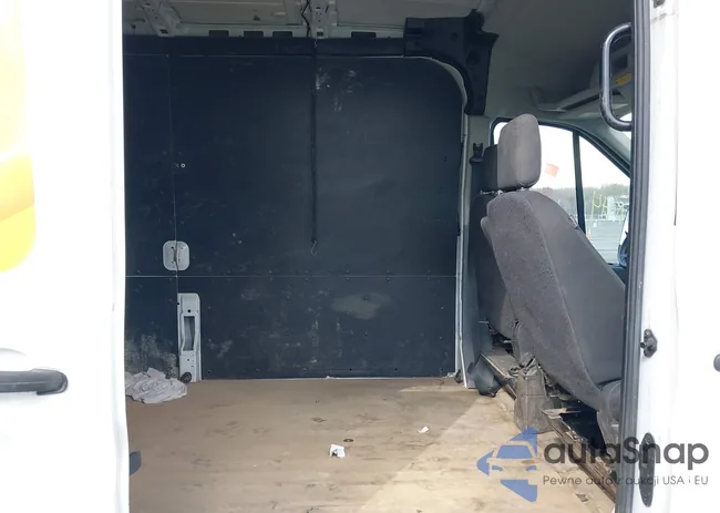 1FTYR2CM0KKB07737: 42043294