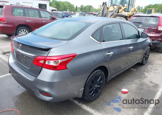 3N1AB7APXJY232795: 42042455