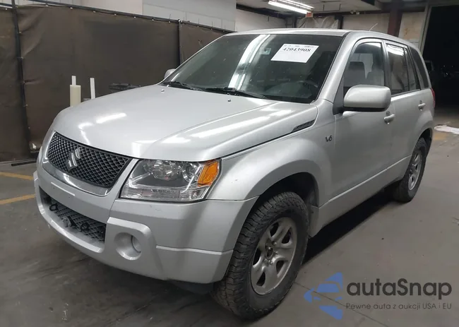 JS3TD941X84101254: 42043908