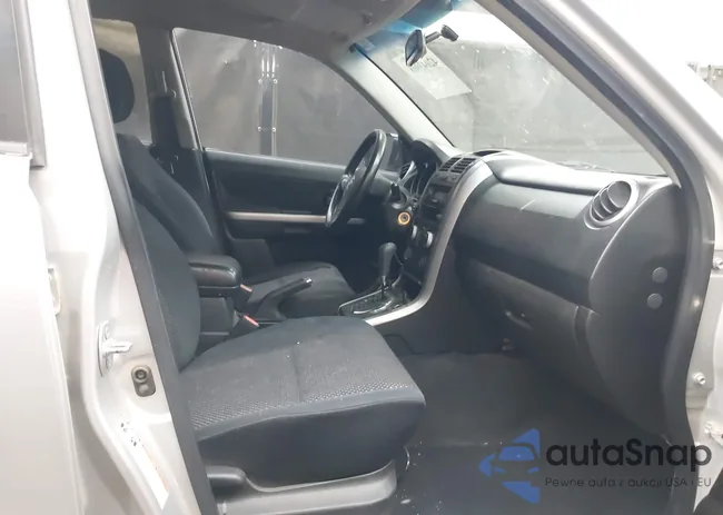 JS3TD941X84101254: 42043908