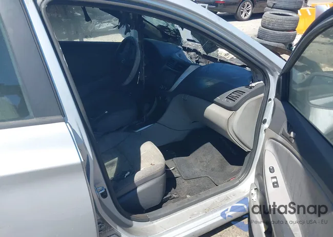 KMHCT4AE9GU144392: 42043949