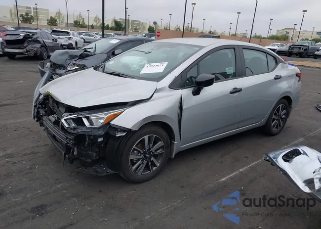 3N1CN8DV4RL865799: 42044021