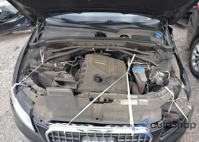 WA1C2AFP8GA133556: 42044030