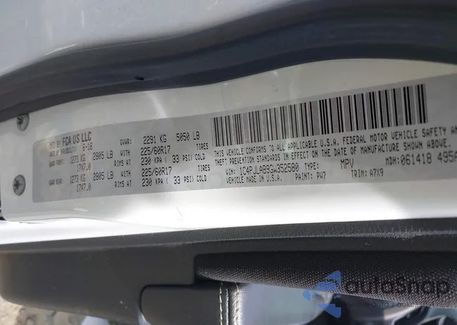 1C4PJLAB9GW352580: 42044284