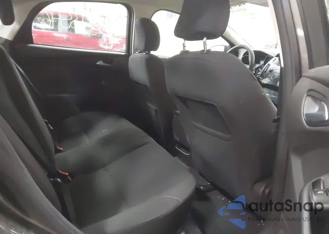 1FADP3F21GL247906: 42043546