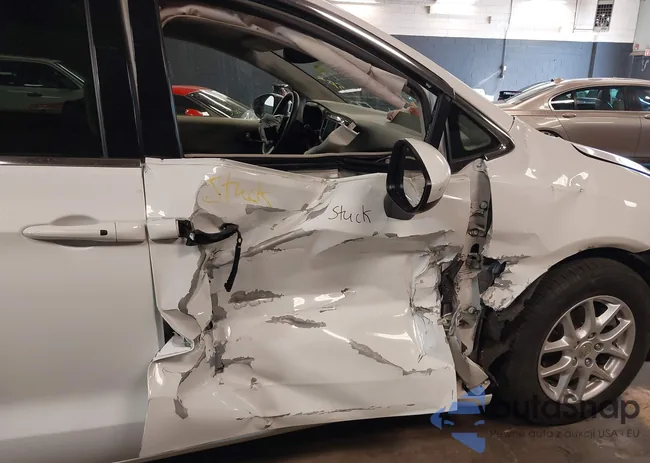 2C4RC1DG1LR265029: 42043613