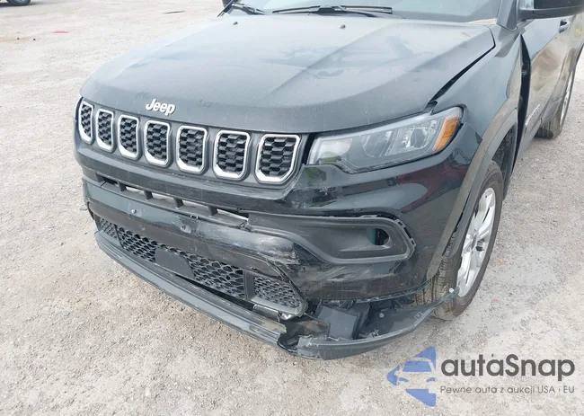 3C4NJDBN3ST561740: 42043632