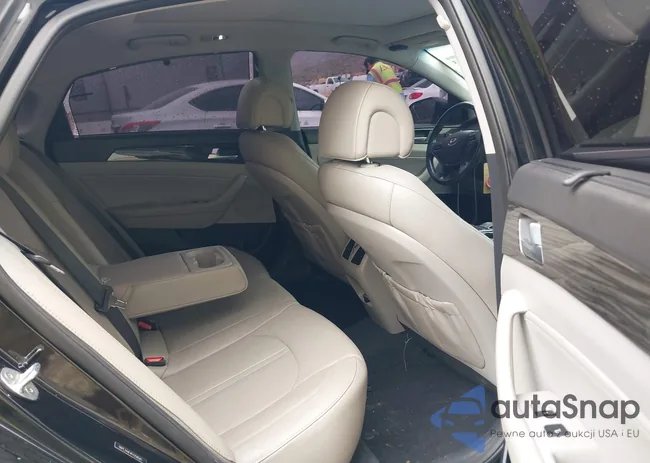 5NPE34AF4FH258587: 42045843