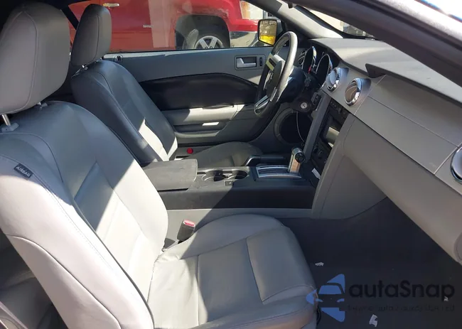 1ZVHT84NX95133912: 42046053