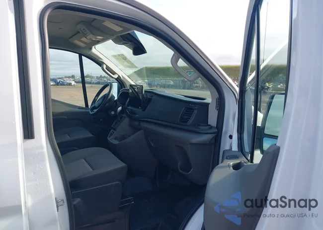 1FTBR1Y81PKB73281: 42045737