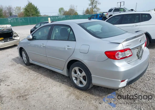 2T1BU4EE2BC682901: 42046842