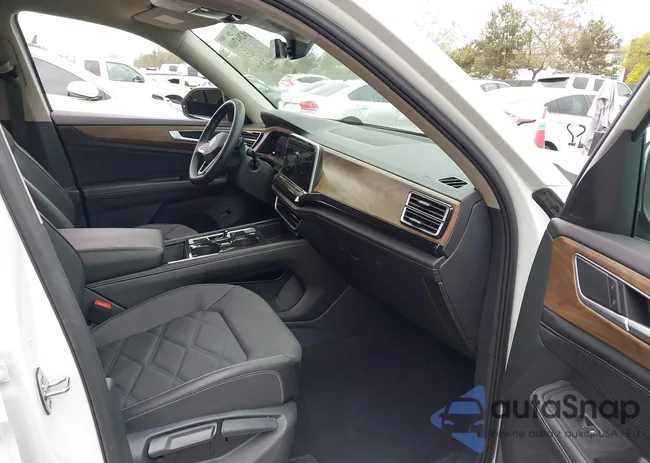 1V2WR2CA2RC560161: 42047000