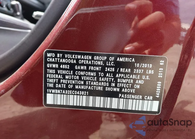 1VWBN7A32EC043821: 42047327