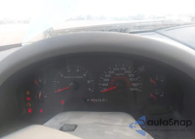 1FTRX12W28KB72072: 42046460