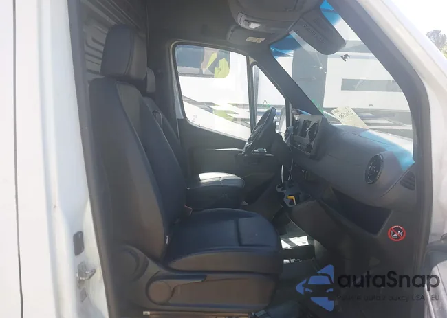 W1Y4ECHY9MT065430: 42048385