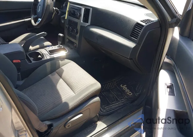 1J8GS48K28C161376: 42048390