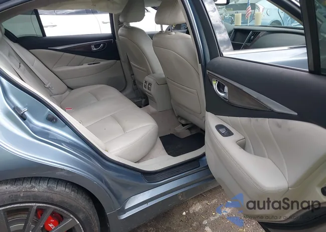 JN1EV7AP1JM590220: 42049026