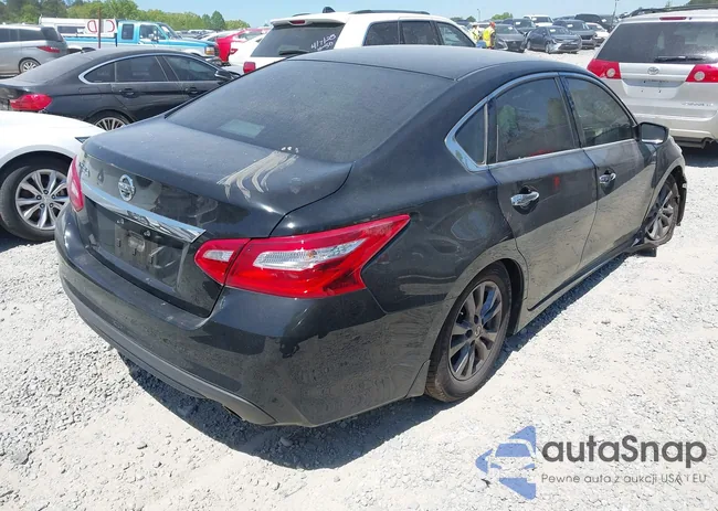 1N4AL3AP5GC221052: 42049286