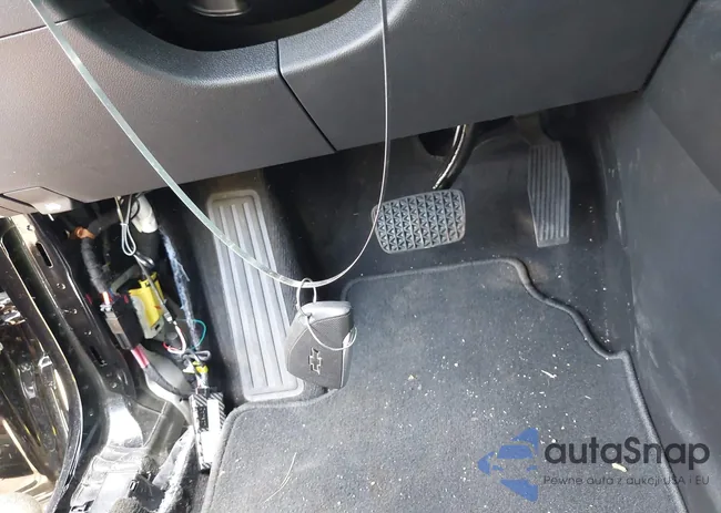 3GNAXPEG0SL173366: 42049358