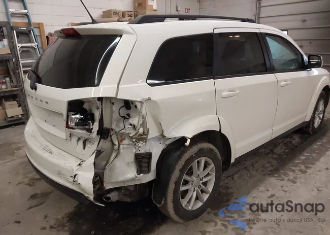 3C4PDDBG1GT204677: 42049385