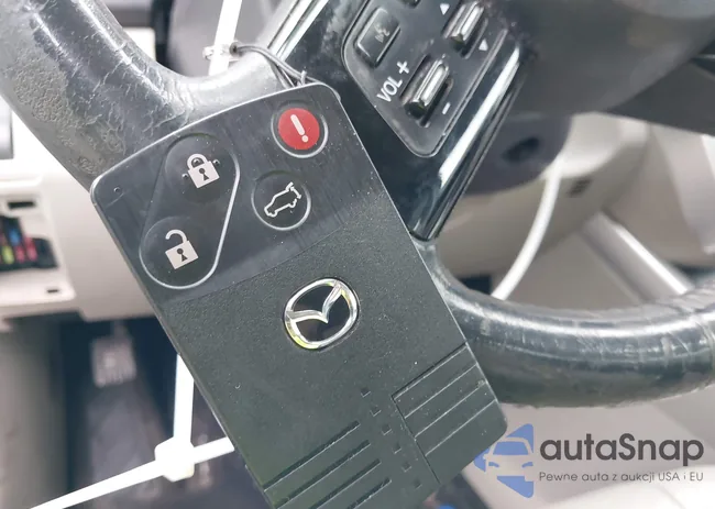 JM3ER29L870122594: 42048506