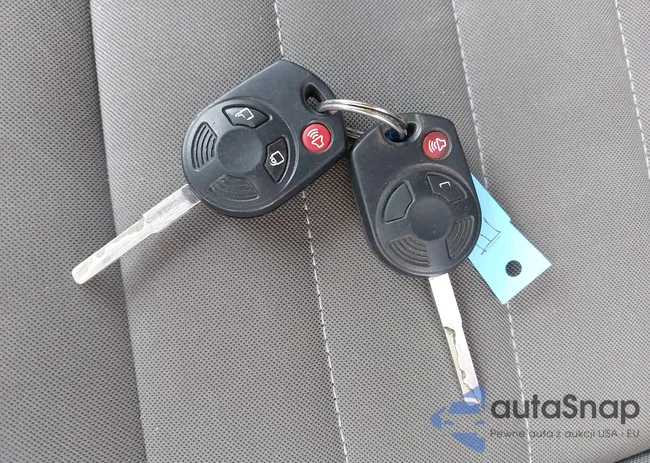 1FMCU0F75KUB83831: 42048617