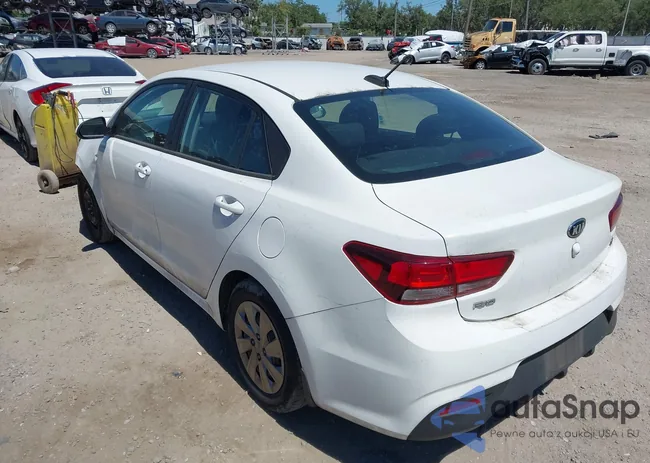 3KPA24AD1LE299243: 42048681