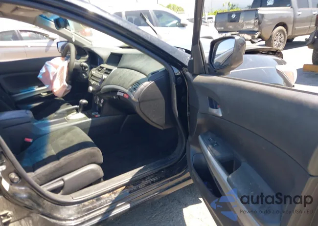 1HGCP2F78AA018350: 42048700