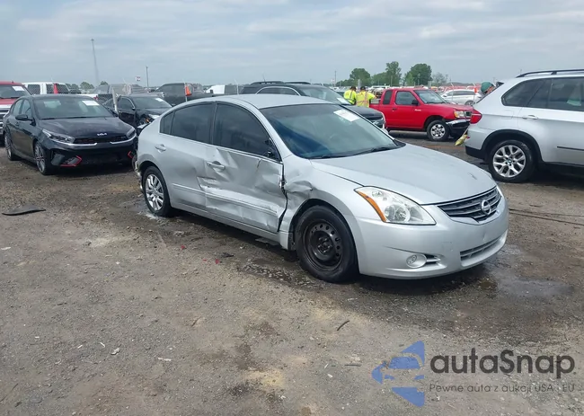 1N4AL2AP7BN483663: 42050052