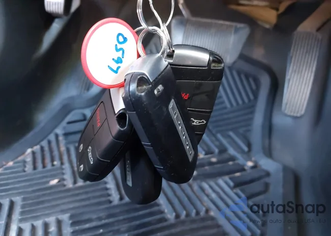 2C3CDXAT2GH310597: 42049510