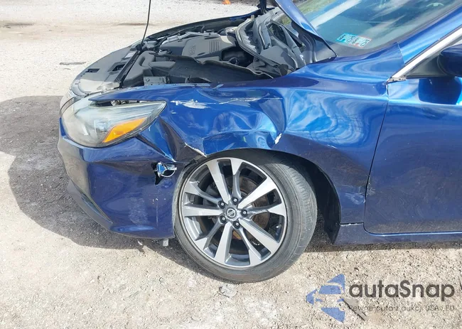 1N4AL3AP0GC172343: 42050800