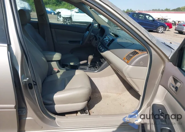 4T1BE32K36U158145: 42050818