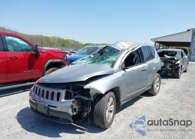 1C4NJCBA7HD124149: 42050822