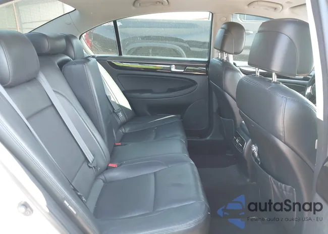 KMHGC4DD4CU198102: 42050658