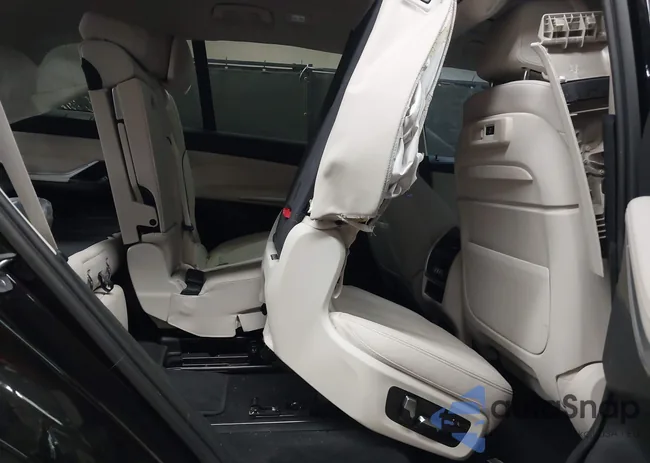 5UXCW2C03N9K99083: 42052298