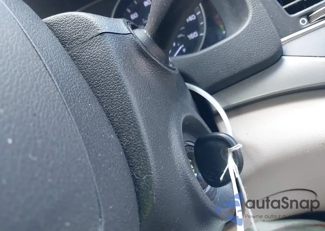 KMHD84LF6HU069311: 42051494