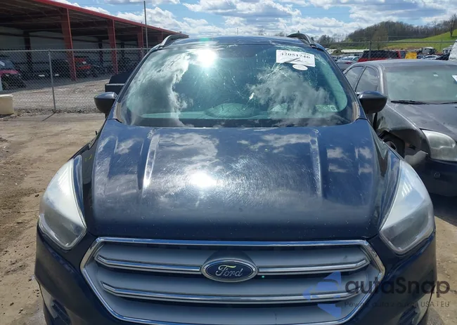 1FMCU9GD6JUA68758: 42051746