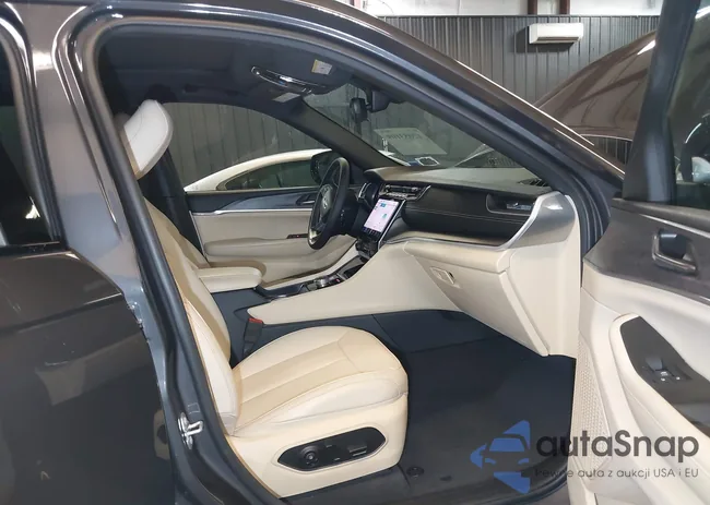 1C4RJHBG5RC258264: 42053109