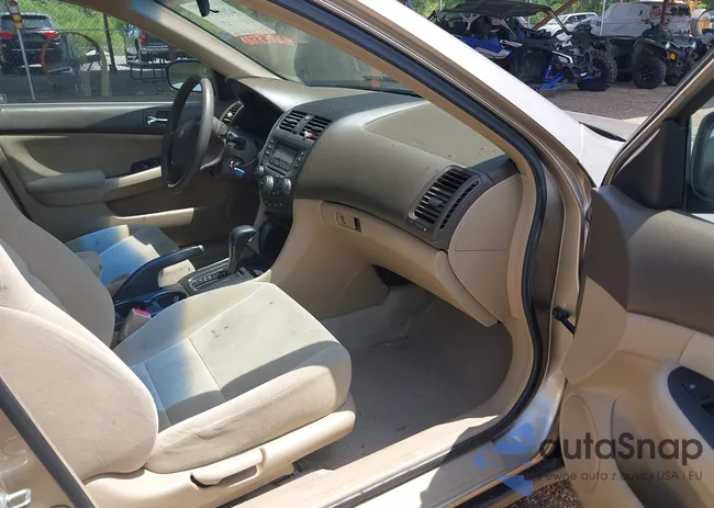 3HGCM56497G703984: 42053370