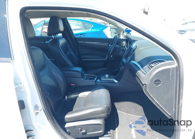 2C3CCAAG6MH680062: 42052625