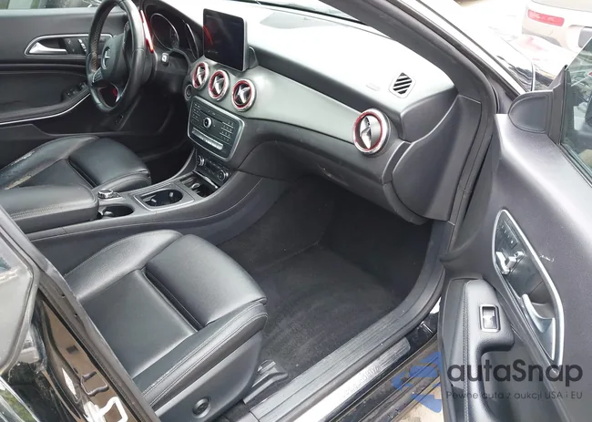 WDDSJ4EB4HN472276: 42053850