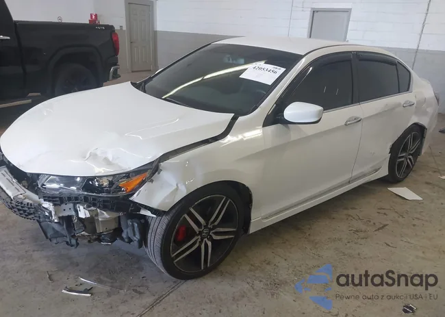 1HGCR2F53GA066405: 42053456