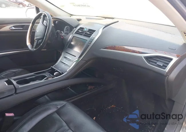 3LN6L2LU1ER831747: 42053619