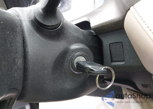 2T3RFREV2DW038703: 42053772