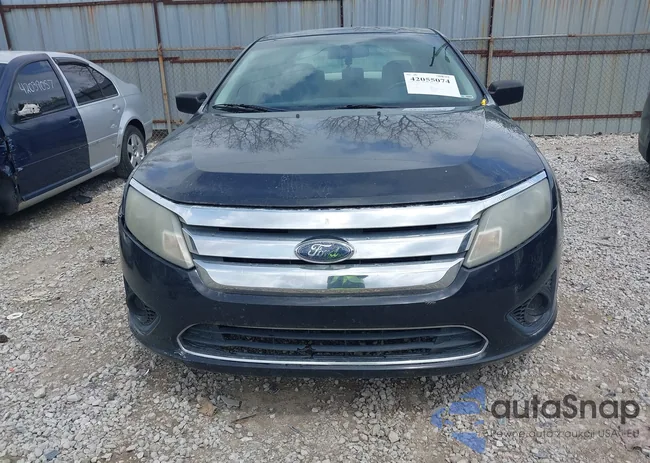 3FAHP0GA0AR175577: 42055074