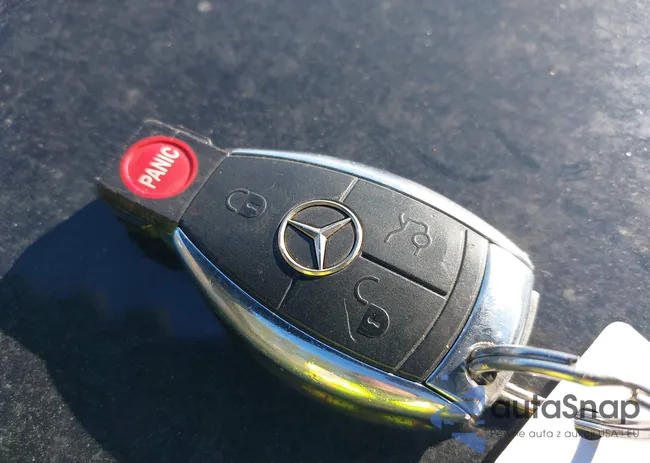 WDBRF52HX7F930466: 42056023