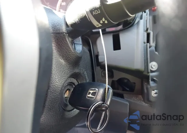 1HGCS12379A011574: 42056087