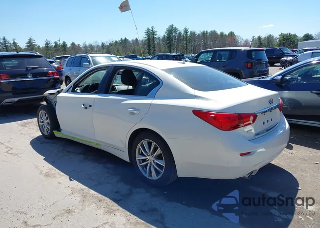 JN1BV7AR3FM413423: 42055566